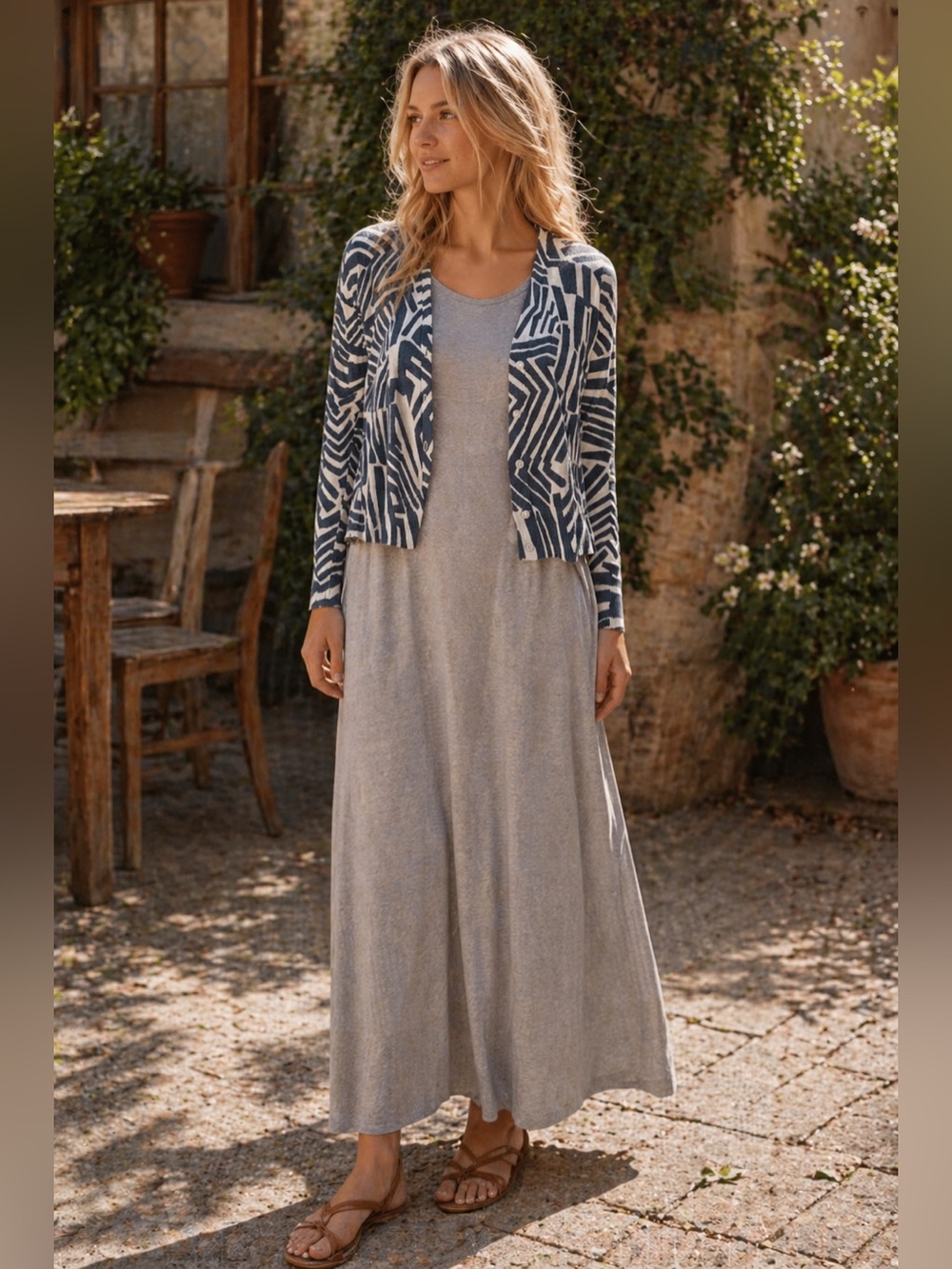 LOFT Patterned Cardigan Sweater – Size Small – Effortless Layering Staple